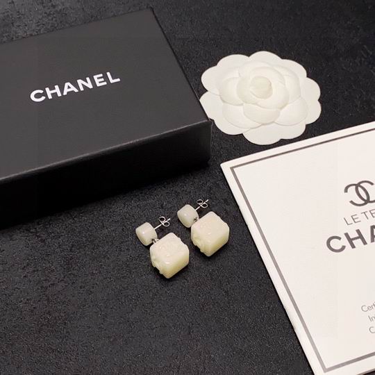 Chanel earring 11lyh320